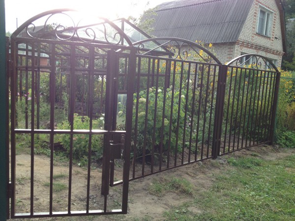 ворота садовые